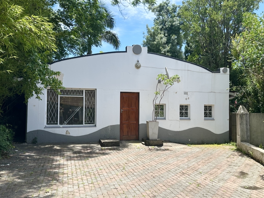 7 Bedroom Property for Sale in Mthata Eastern Cape